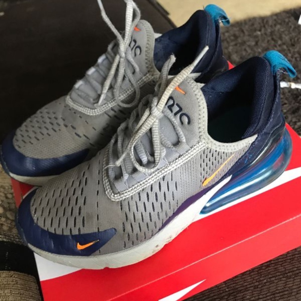 Nike air max 270 youth size 4 1/5